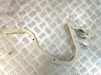 Петля крышки багажника левая Hyundai Accent 2000-2012