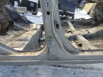 Порог со стойкой правой Hyundai Accent 2000-2012