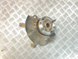 Кулак поворотный передний правый Hyundai Accent 2000-2012
