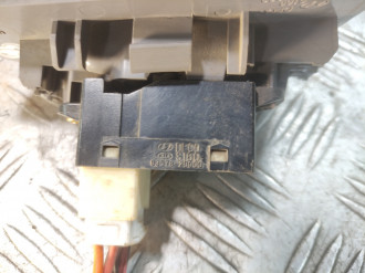 Кнопка стеклоподъемника Hyundai Elantra 2000-2010