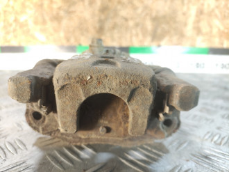 Суппорт задний левый Hyundai Elantra 2000-2010