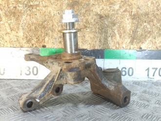 Кулак задний правый Hyundai Elantra 2000-2010