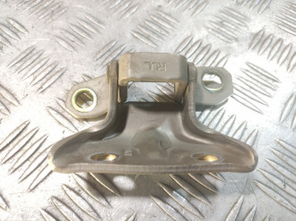 Петля двери задней левой верхняя Hyundai Elantra 2000-2010