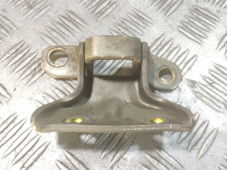 Петля двери задней правой верхняя Hyundai Elantra 2000-2010