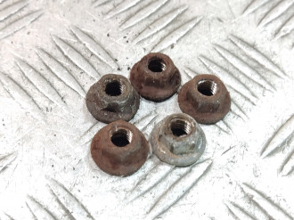 Болт Шпилька Гайка выпускного коллектора Hyundai I40 2011-2019