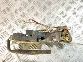 Замок двери передней правой Hyundai Accent 2000-2012