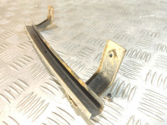 Направляющая стекла Hyundai Elantra 2000-2010