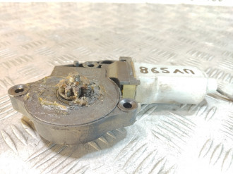 Моторчик стеклоподъемника левый передний Hyundai Elantra 2000-2010