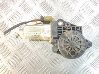 Моторчик стеклоподъемника левый передний Hyundai Elantra 2000-2010