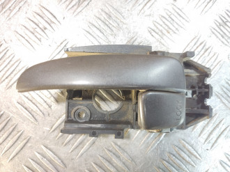 Ручка двери внутренняя передняя левая Hyundai Elantra 2000-2010