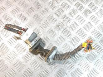 Проводка двери перед. Hyundai Elantra 2000-2010