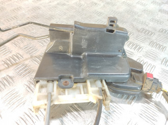 Замок двери передней левой Hyundai Elantra 2000-2010
