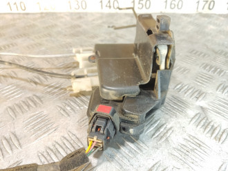 Замок двери передней левой Hyundai Elantra 2000-2010