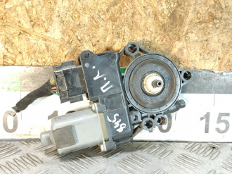 Моторчик стеклоподъемника левый передний Hyundai I40 2011-2019