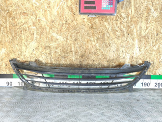 Решетка в бампер центральная Hyundai I40 2011-2019