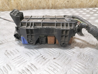 Блок предохранителей салонный Infiniti Qx 4 1996-2002