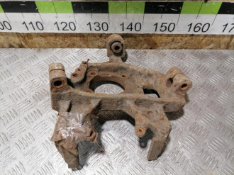 Кулак задний правый Infiniti Qx 56 2004-2009