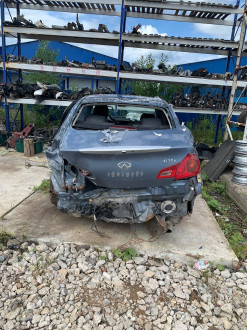 В разборе Infiniti G 2007-2014