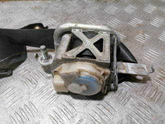 Ремень безопасности передний правый Infiniti Qx 56 2004-2009