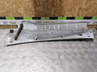 Жабо Infiniti Qx 56 2004-2009