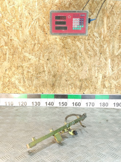 Рейка топливная рампа Infiniti Qx 56 2004-2009