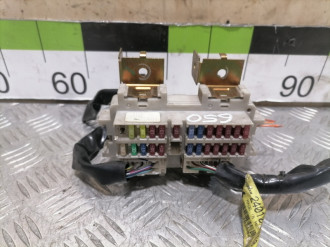 Блок предохранителей салонный Infiniti Qx 56 2004-2009