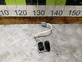 Кнопка люка Infiniti Qx 56 2004-2009