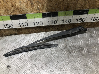 Поводок стеклоочистителя заднего Infiniti Qx 56 2004-2009