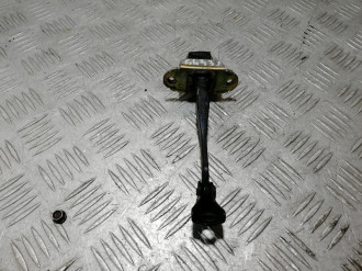 Ограничитель двери задний Infiniti G 2007-2014