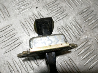 Ограничитель двери задний Infiniti G 2007-2014