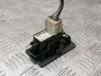 Кнопка стеклоподъемника Infiniti Qx 56 2004-2009