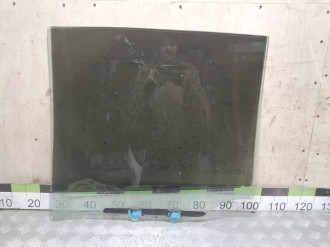 Стекло двери задней правой Infiniti Qx 56 2004-2009