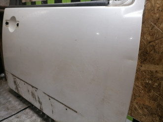 Дверь передняя правая Infiniti Qx 56 2004-2009