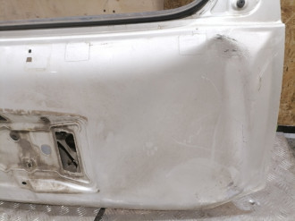Дверь багажника Infiniti Qx 56 2004-2009