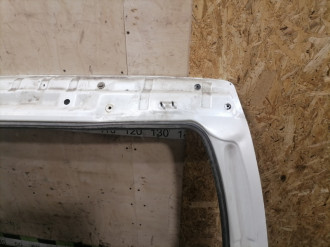 Дверь багажника Infiniti Qx 56 2004-2009