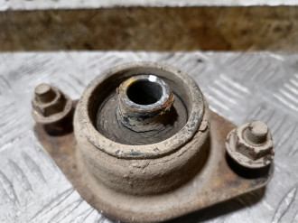 Опора рамы Infiniti Qx 56 2004-2009