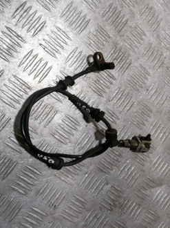 Датчик ABS передний правый Infiniti Qx 56 2004-2009
