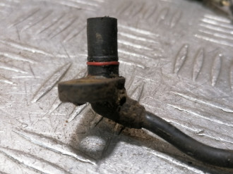 Датчик ABS передний правый Infiniti Qx 56 2004-2009