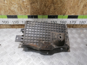 Крепление аккумулятора Infiniti Qx 56 2004-2009