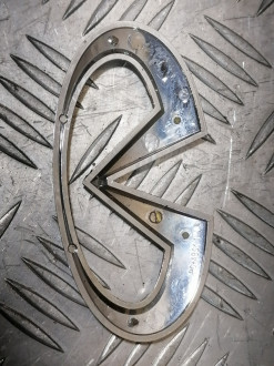 Эмблема Infiniti Qx 56 2004-2009