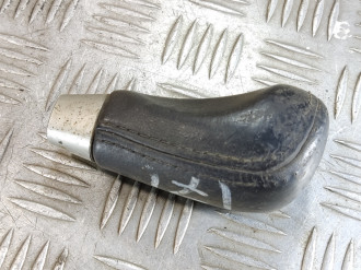 Рукоятка кулисы кпп Infiniti Qx 56 2004-2009