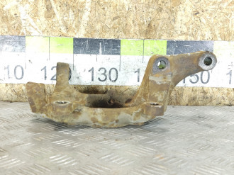 Кулак поворотный передний левый Infiniti Fx 2003-2007