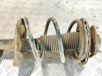 Амортизатор передний левый Infiniti Fx 2003-2007