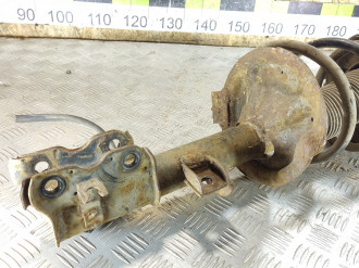 Амортизатор передний левый Infiniti Fx 2003-2007