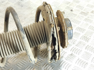 Амортизатор передний левый Infiniti Fx 2003-2007