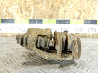 Суппорт задний правый Infiniti Qx 56 2004-2009