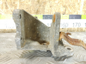 Кронштейн генератора Infiniti Qx 56 2004-2009