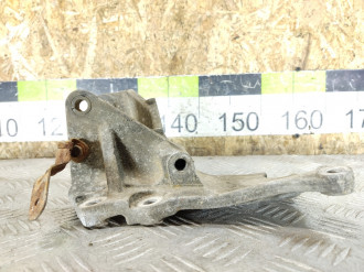 Кронштейн генератора Infiniti Qx 56 2004-2009