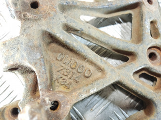 Кронштейн компрессора кондиционера Infiniti Qx 4 1996-2002