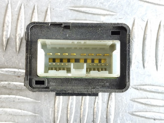 Блок управления двери Infiniti Qx 56 2004-2009